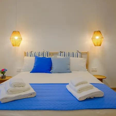 Iris & Guest house